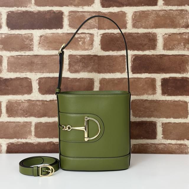 Counter quality, top original goods, real shot! Model No. 833665 green leather,
