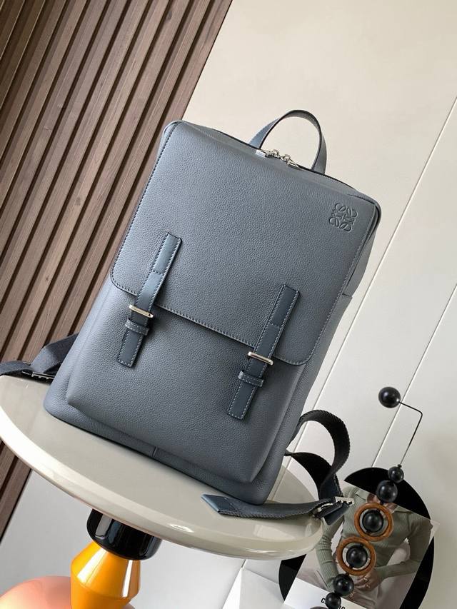 Original leather Soft grained cow leather military backpack Military Backpack is