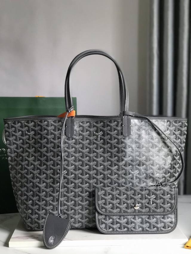 authentic, medium size Goyard has been researching and improving for many times