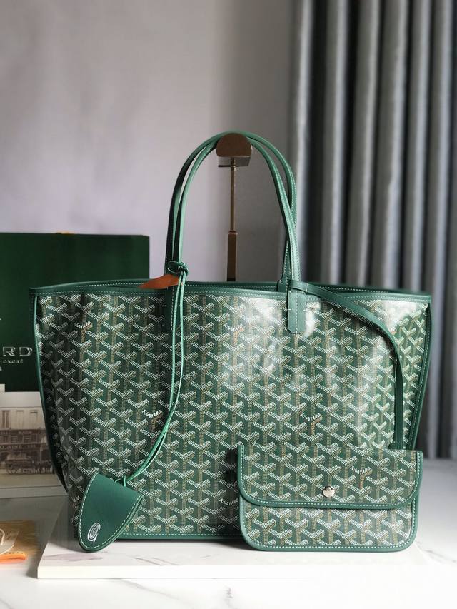 Genuine Reversible Anjou double-sided tote small size is made of imported first