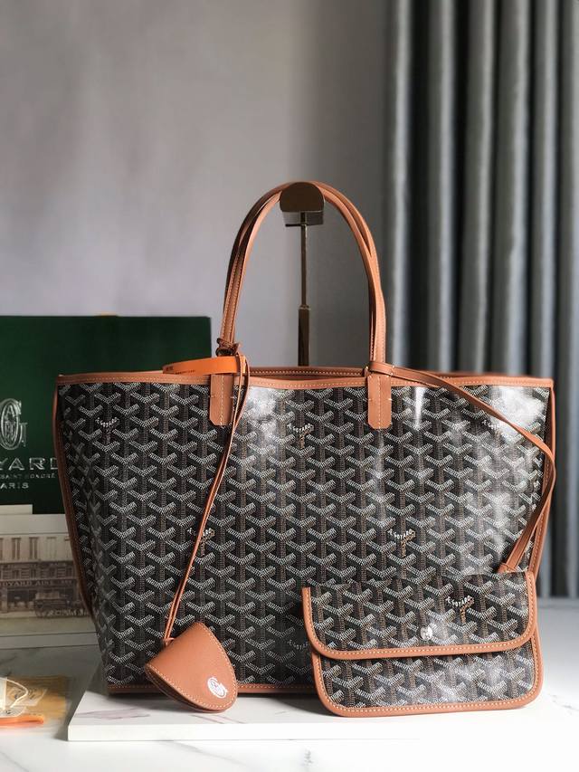 Genuine Reversible Anjou double-sided tote small size is made of imported first
