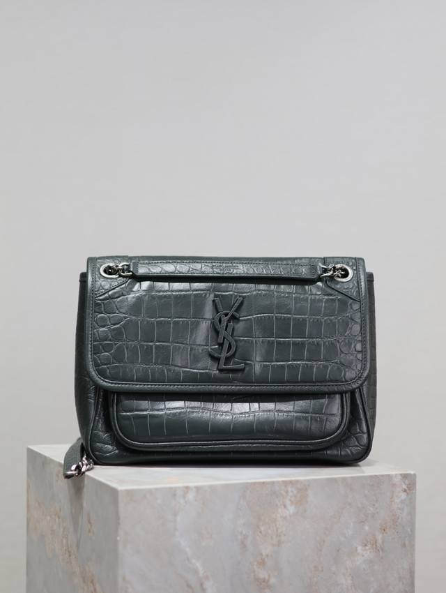 Genuine Niki_28Cm Green crocodile pattern It's so cool, the bag is beautiful an