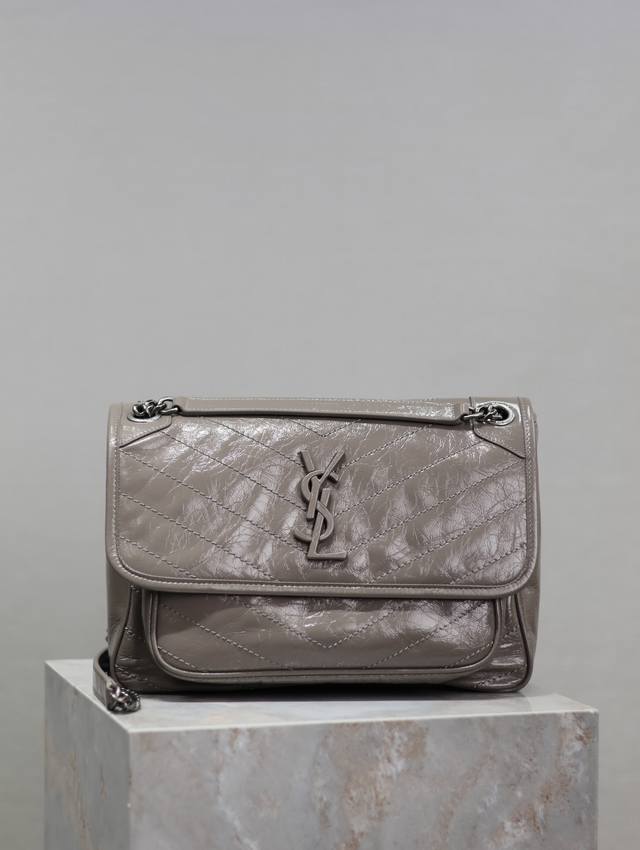 Genuine Gray waxed leather 28cm Niki counter synchronized new version! The revi