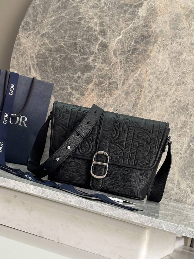 Authentic, high version Medium Dior Daily Flap Messenger Bag Code: 1Espo376Llg_9