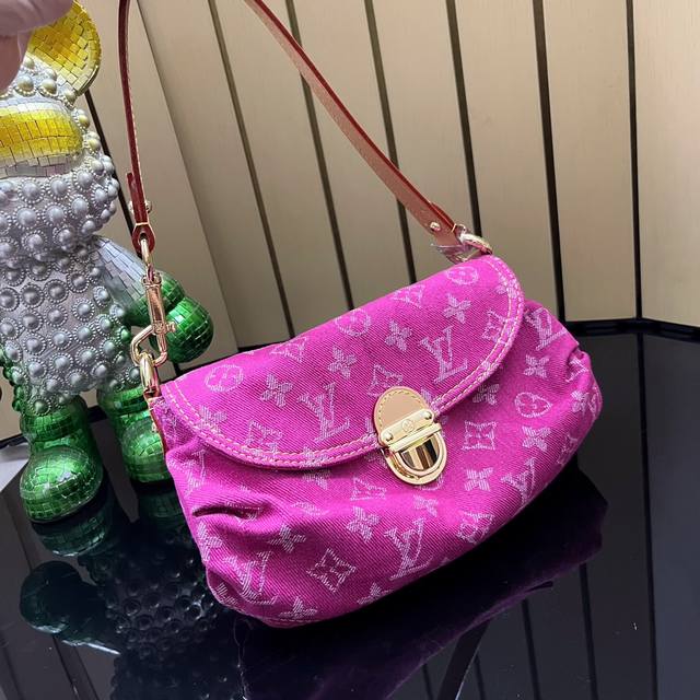 Top original M95050 M95216 Vintage denim shoulder bag, second-hand out-of-print