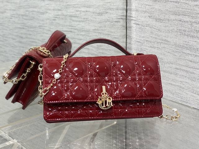 Original factory with full set of original packaging Patent leather spot Brick