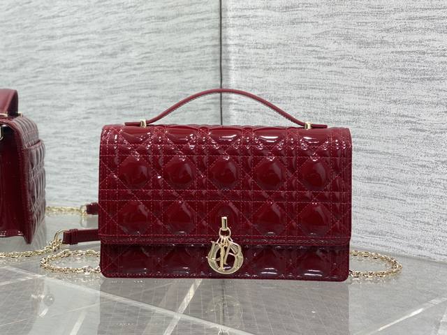 Original factory with full set of original packaging Cherry red patent leather