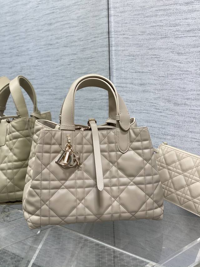 Original factory with full set of original packaging Medium Rouge Beige Availab