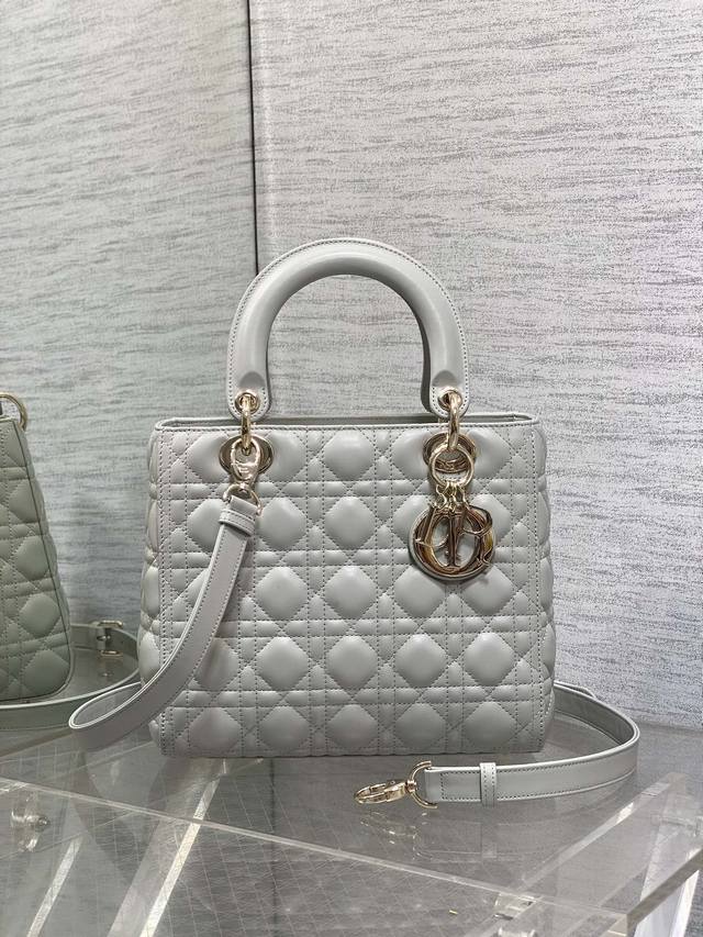 Original factory with full set of original packaging Original leather cloud gra