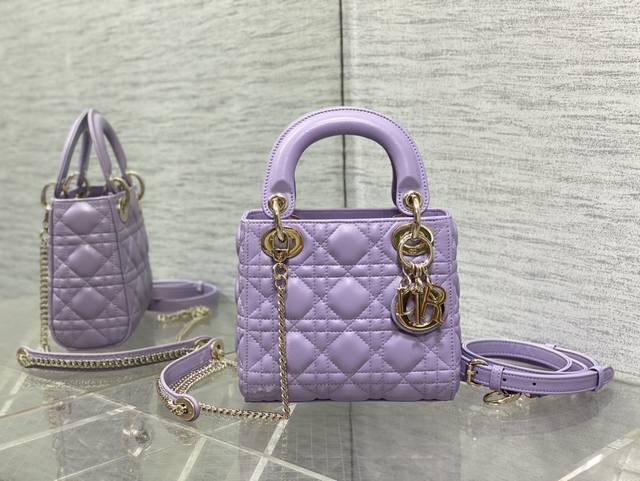 Original with full set of original packaging Dreamy purple spot Original leather