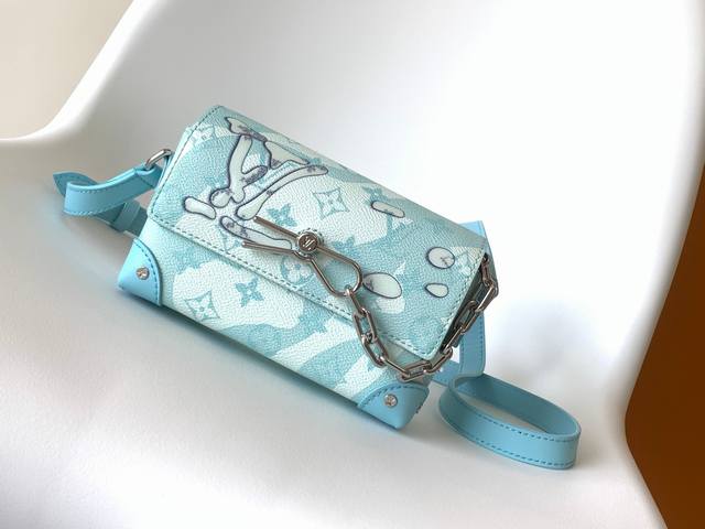 Top Original Steamer Wearable Wallet Handbag M22637 Sky Blue Water Drops The St