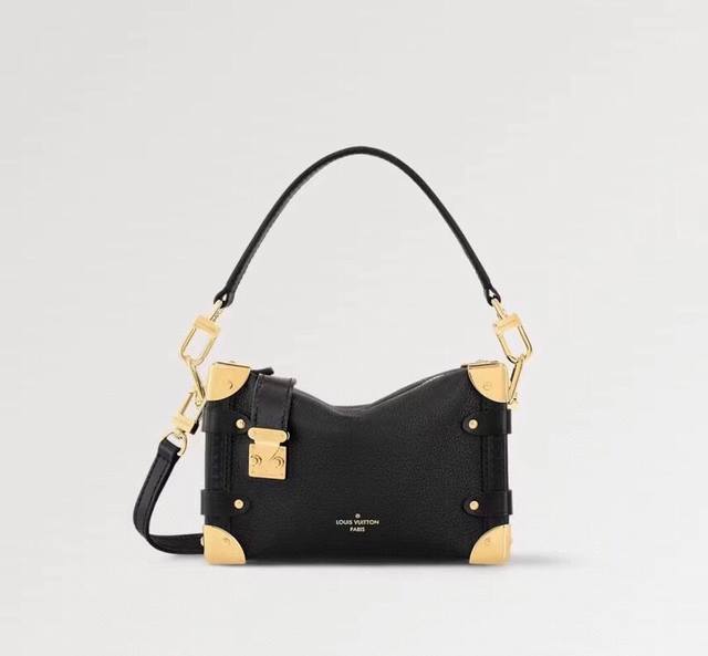 M25166BlackM25160BlackM25072GrayM23817Small BlackM23915Off-whiteM25067BlueM23818