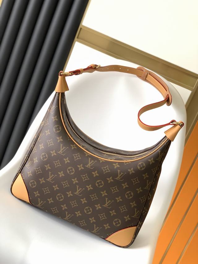 Overseas original, counter quality! New M51260 Large M51265 Small Croissant Lar