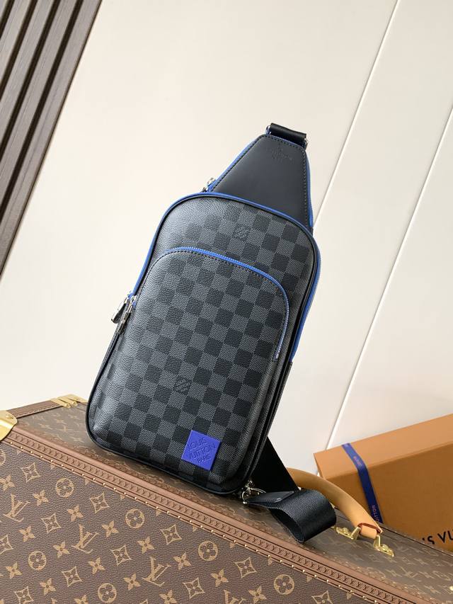 N00086 Top original single code change chip 163C Avenue shoulder bag The Avenue