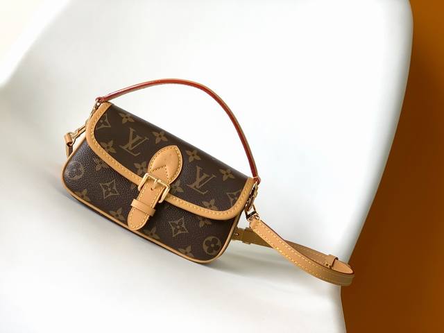Nano Diane Handbag Model: M83566 Baby Monogram Quality upgrade Upgraded diamond