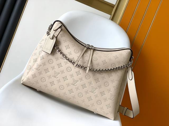 M24132 Black M24133 Gray M24131 Cream White Small M24255 Gray M24114 Cream White