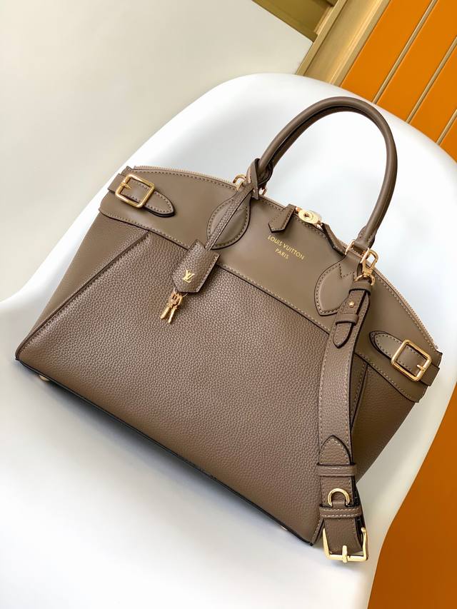 M22914BlackM22925BrownM23061Off-WhiteM22927TaupeTop Original Sophisticated and p
