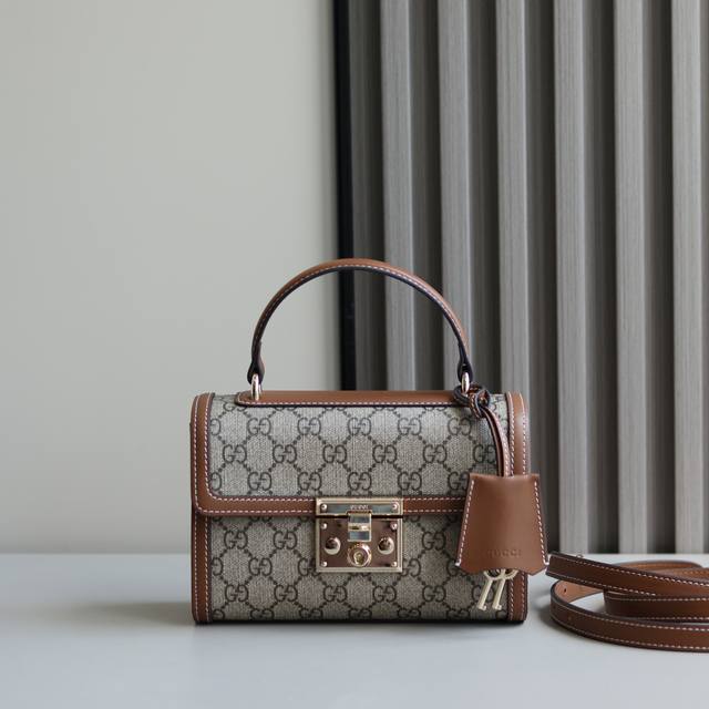 The Padlock series, a top-quality original new product, makes a stunning appear