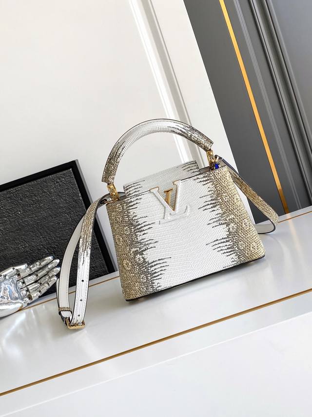 dynamic chip, special purchase, M98156 lizard gilded Detailed features: 21X14X8