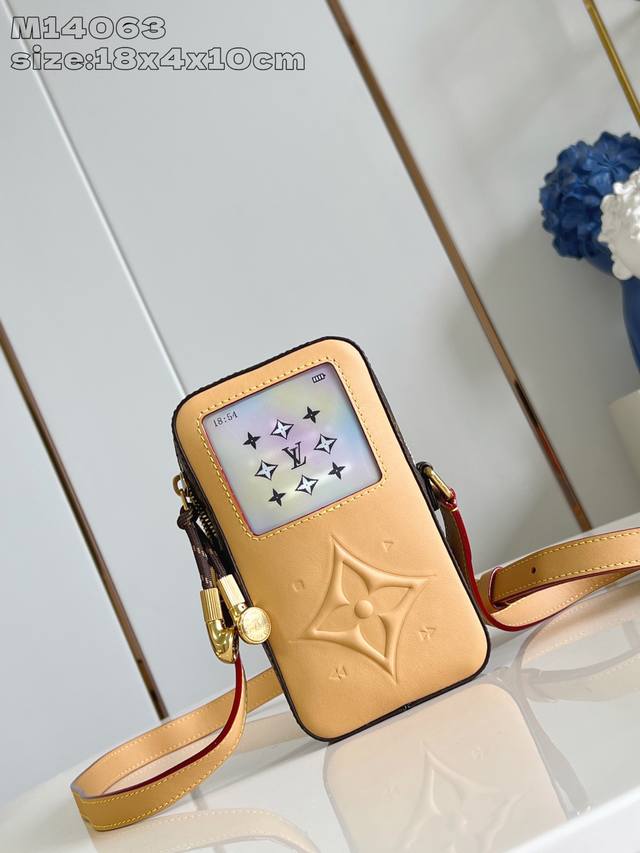 Factory Price P Top Original M14063 Music Player Wearable Wallet Handbag combin