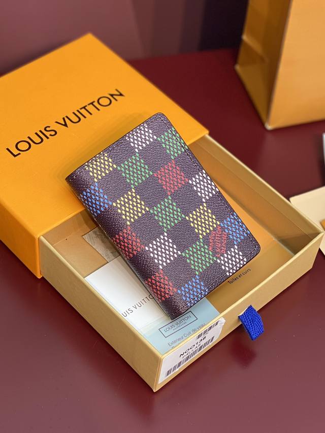 Factory Price P N00138 Card Holder! This pocket wallet is made of Lvers Damier