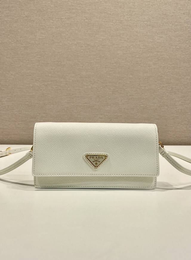 Special Edition New Mini Handbag 1Nf059 Mobile Phone Bag This mini handbag is ma