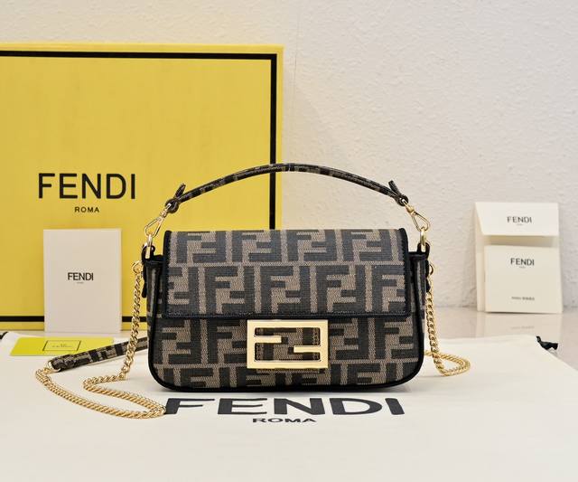 Original Medium Latest Model The new Fendi Roma Amor capsule series makes a dazz