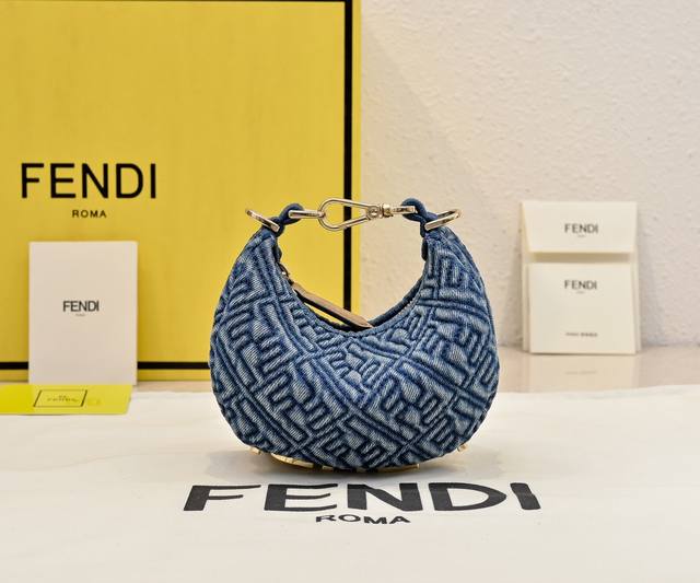 Model 001 Original size 16cm, Fend1Praphy underarm bag, featuring a crescent sh