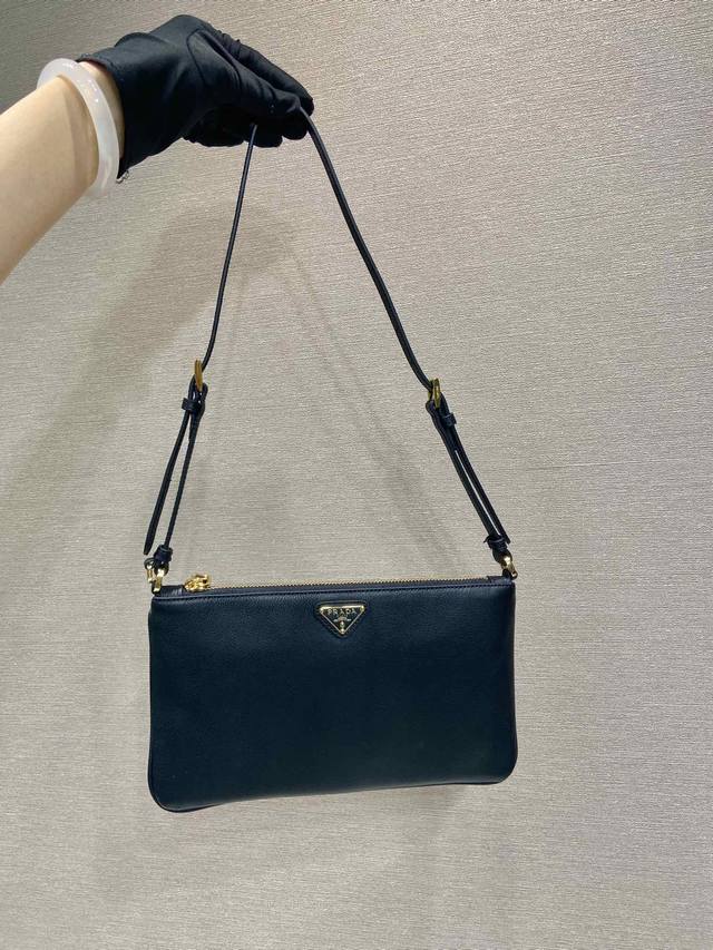 comes with a full set of packaging New underarm bag 1Ne545A calfskin 1Bc238 Thi