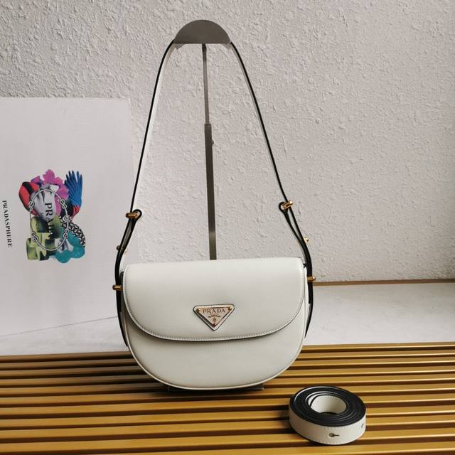 Top original new Moon handbag 1Bd365 double shoulder straps This simple Moon ha