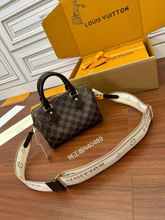 Factory price P M40489 Private product 163 Dynamic Uid Imported diamond fabric
