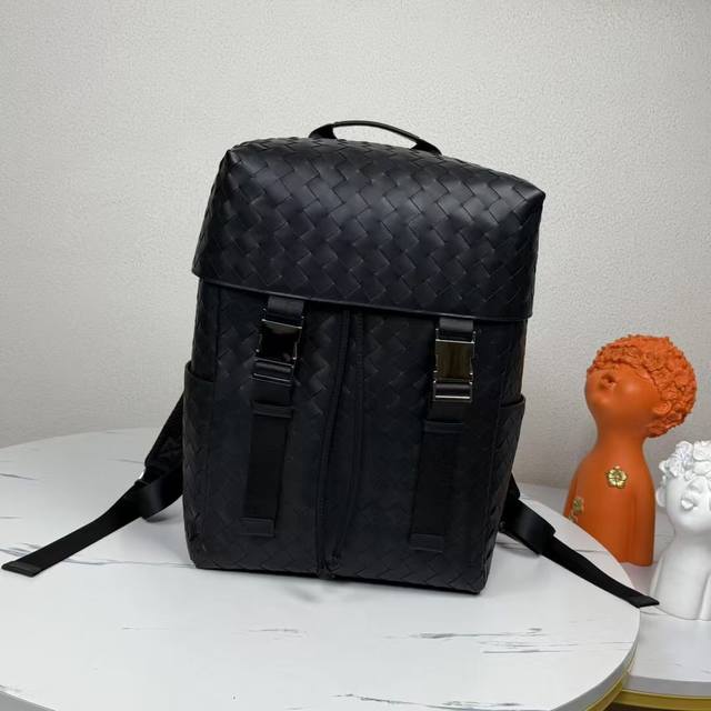 Bv New woven flip-top backpack. The black minimalist backpack is really high-end
