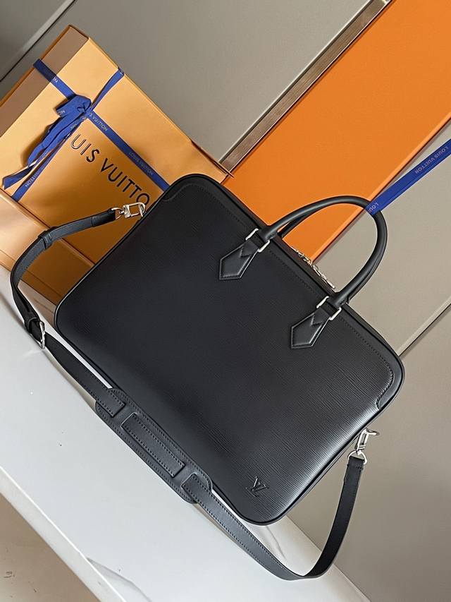 Top original model: M54404 Black Water Ripple Briefcase Series Dandy Medium Bri