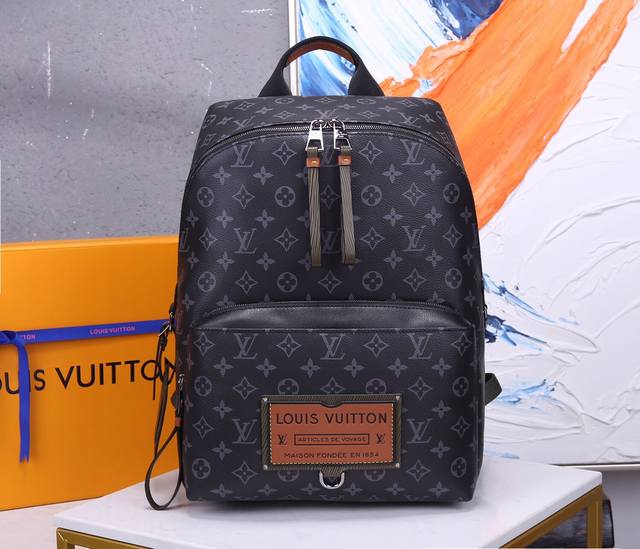 New BackpackOriginal QualityM45218Discovery BackpackThe Discovery Backpack is pa