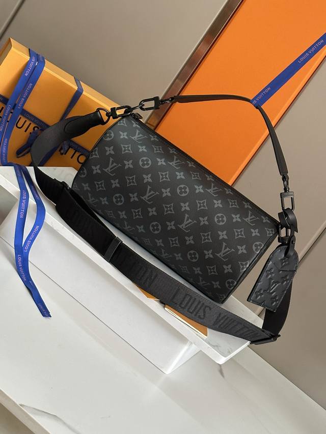 Top Original M46796 Black Leather This Soft Polochon handbag combines Monogram