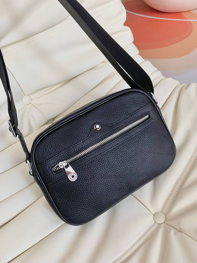 Original product available at the counter Original quality Montblanc men's mess
