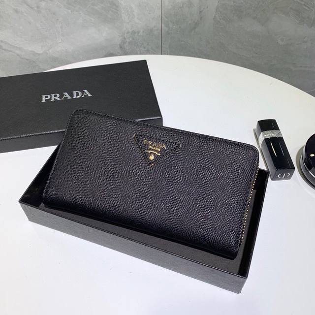 Color Black Size 20X10 Prada's popular cross-grain cowhide counter synchronizat