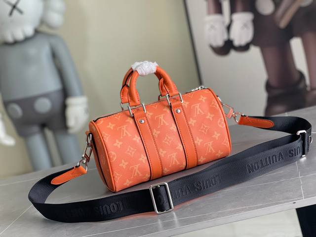 Top original M31044 Orange flower pillow bag This Keepall 25 handbag is made of