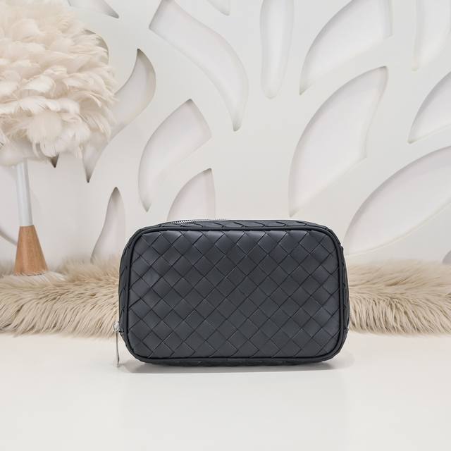 Bv-Latest men's clutch bag Original quality Official website Synchronized use of