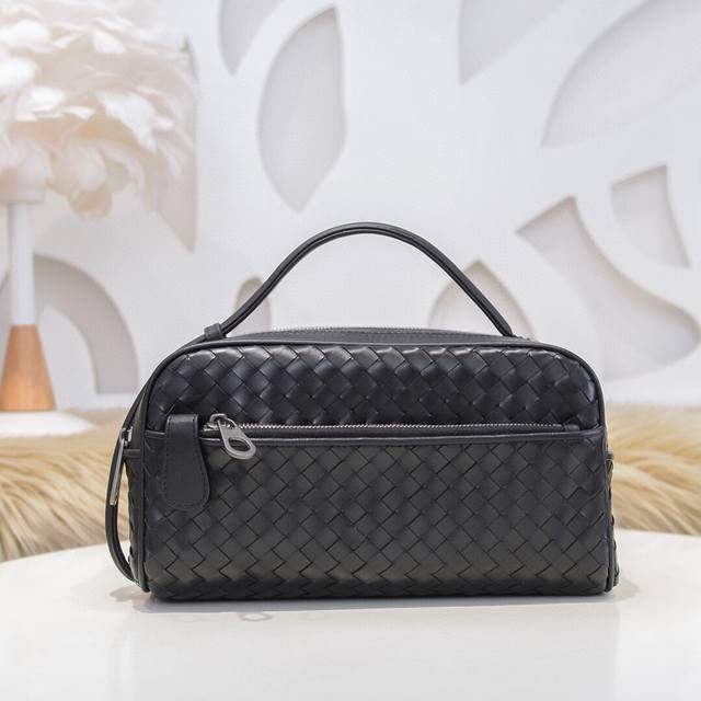Bv-Latest men's handbags Original quality Official website Synchronous use of to