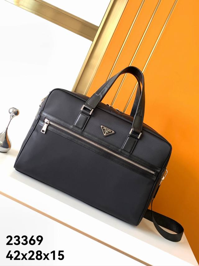 Travel bag number: 23369#Top original goods, the latest cloth and leather popula