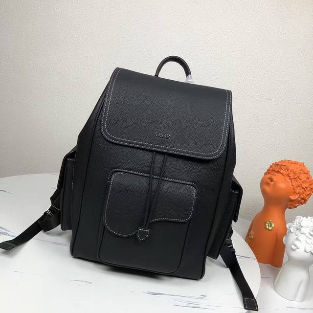The highest version on the market, welcome to compare Dior Essentials Saddle Ba
