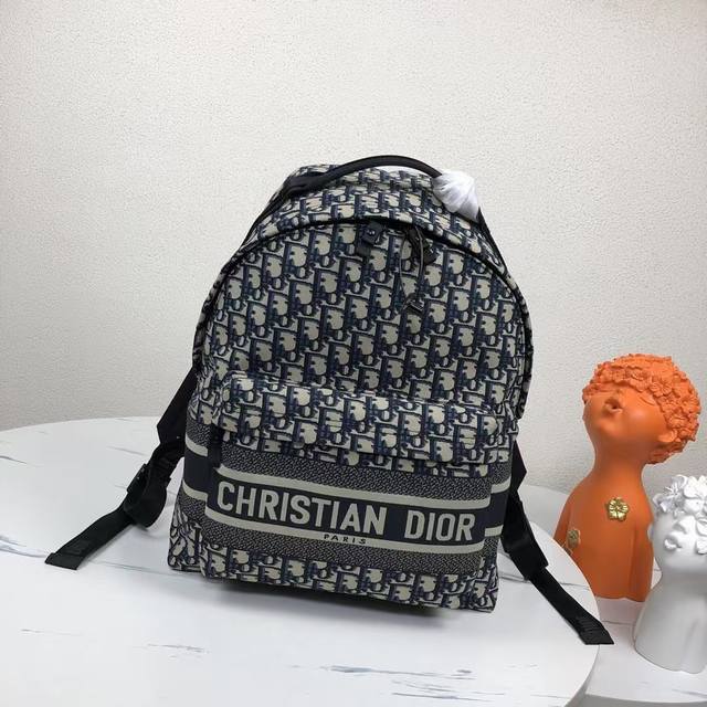 The highest version on the market, welcome to compare Diortravel backpack Blue