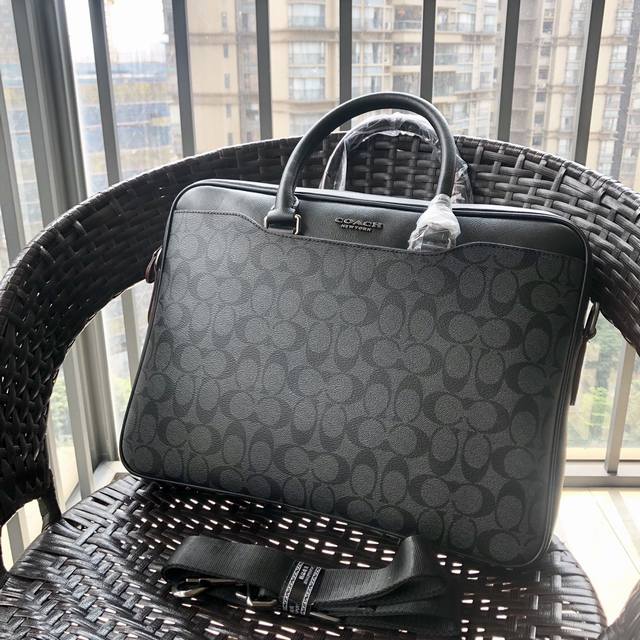 New Coach Overseas Traditional Unique Single Zipper Briefcase Men's Bag Origina
