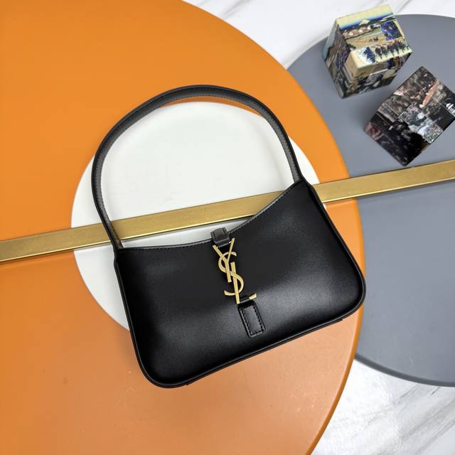 Original plain leather 5 7 Y's popular underarm bag is now available in a mini s