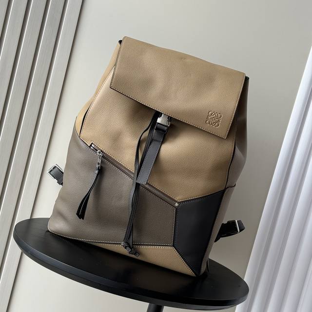 Top counter rat's best seller Loewe full leather patchwork backpack Soft grain