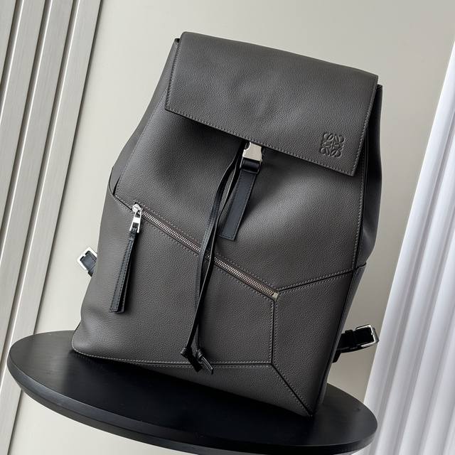 Top-quality counter goods Loewe full leather patchwork backpack Soft grain cow