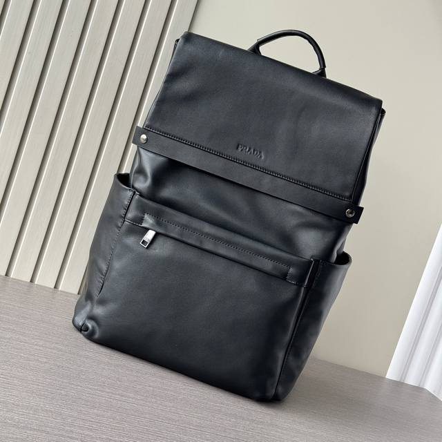 The latest and hottest Prada flip backpacks from top counters are shipped in la