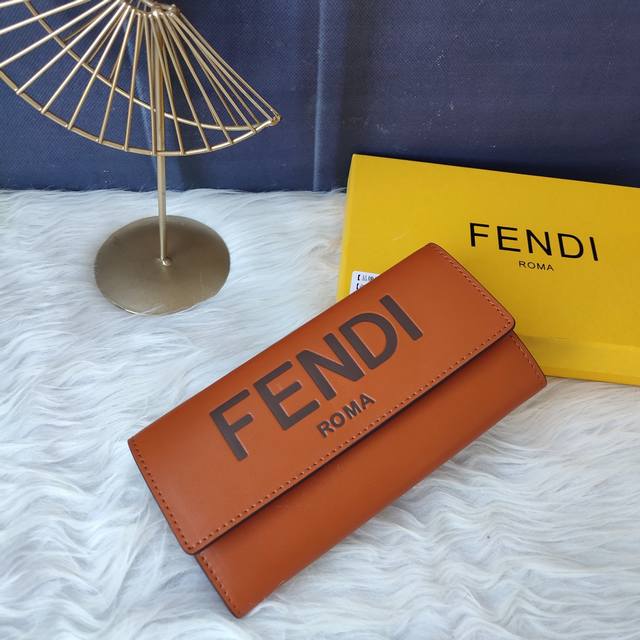 Style No. F8Mo0288 Fendi Roma long wallet, with two accordion pockets, one zipp