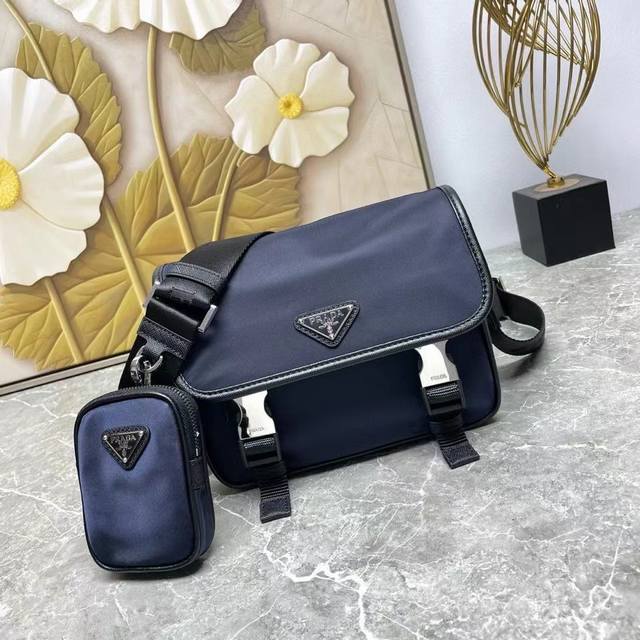 Pra*A2Vd034 Crossbody bag blue Original quality Super versatile, good-looking an